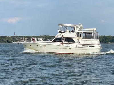 BOATZON | Viking 44 Motor Yacht 1986