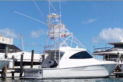BOATZON | Viking 44 Sport Coupe 2020