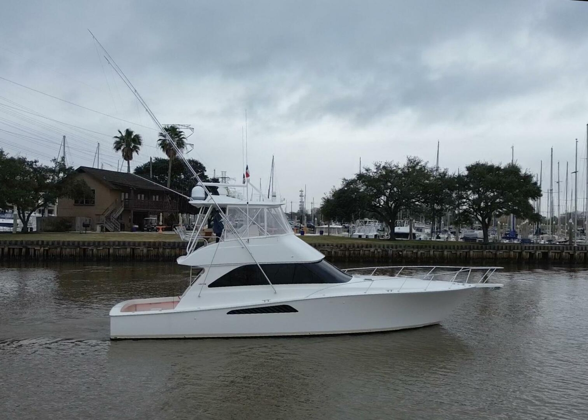 2007 Viking 45 Convertible - Sold Boat
