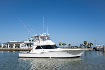 BOATZON | Viking 47 Convertible 1999