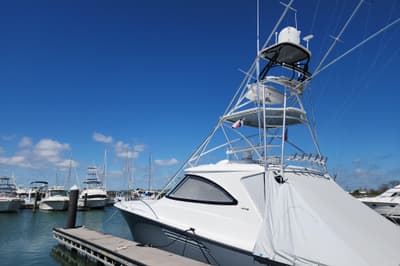 BOATZON | Viking 48 Sport Tower 2018