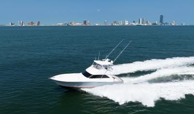 BOATZON | Viking 52 Convertible 2004