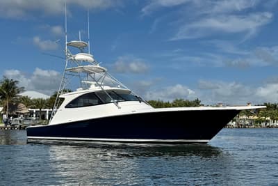 BOATZON | Viking 52 Sport Tower 2017 BOATZON | Viking 52 Sport Tower 2017