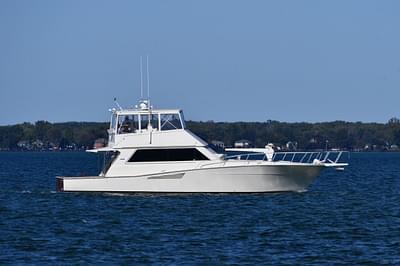 BOATZON | Viking 53 Convertible 1990 BOATZON | Viking 53 Convertible 1990