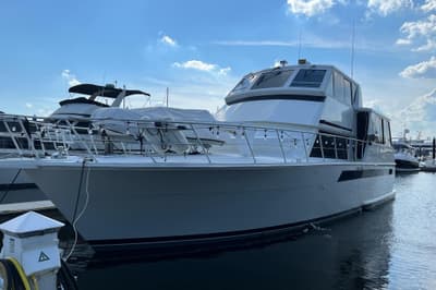 BOATZON | Viking 54 Sports Yacht 1995