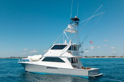 BOATZON | Viking 61 Enclosed Bridge 2005
