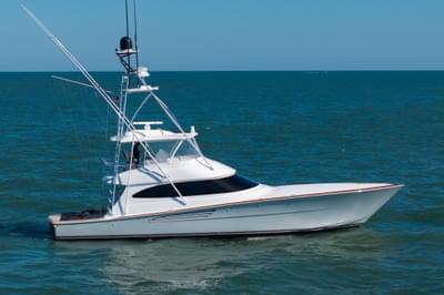 BOATZON | Viking 64 Convertible 2025