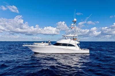 BOATZON | Viking 66 Convertible 2015