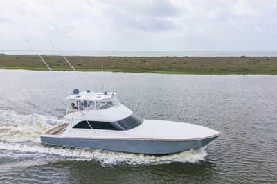 BOATZON | Viking 68 Convertible 2006