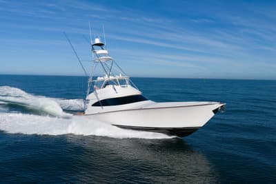 BOATZON | Viking 68 Convertible 2019