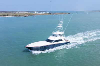 BOATZON | Viking 70 Convertible 2011
