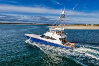 BOATZON | Viking 72 Convertible 2022