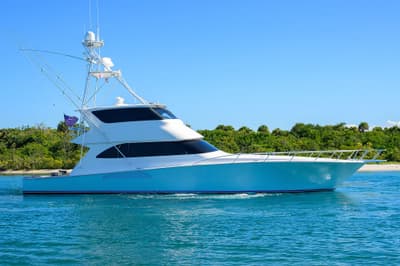 BOATZON | Viking 74 Enclosed Bridge 2009