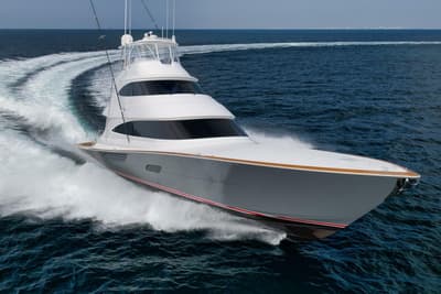 BOATZON | Viking 90 Convertible 2025