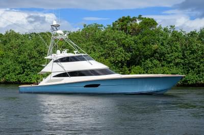 BOATZON | Viking 92 Enclosed Bridge 2020 BOATZON | Viking 92 Enclosed Bridge 2020