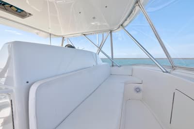 BOATZON | Viking Convertible 2008