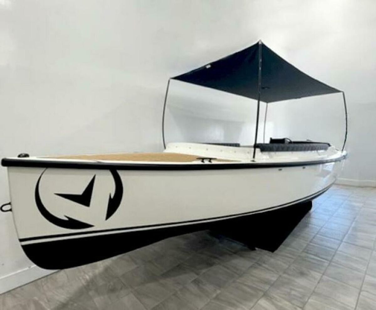 2023 Vision Fantail217 - Sold Boat
