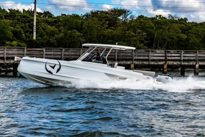 BOATZON | Vision Sterk 31 E 2026