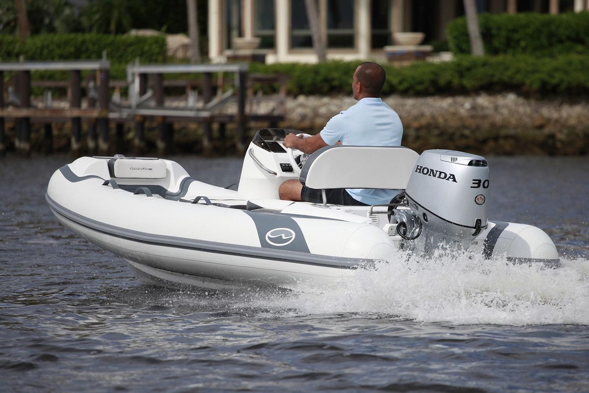 2025 Walker Bay Generation 11 LTE - Sold Boat