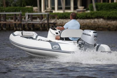 BOATZON | Walker Bay Generation 11 LTE with Yamaha 25HP 2025