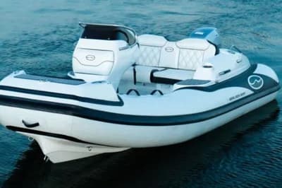 BOATZON | Walker Bay Generation 12 with Yamaha 50HP 2025