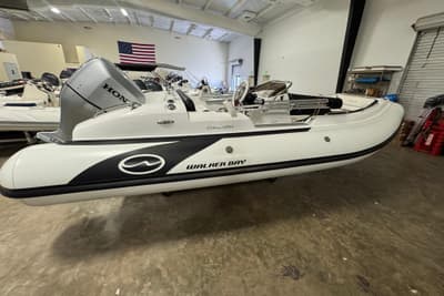 BOATZON | Walker Bay Generation 525 DLX 2021