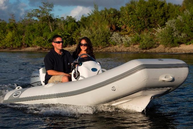 2024 Walker Bay Odyssey 325 ST Console - Sold Boat