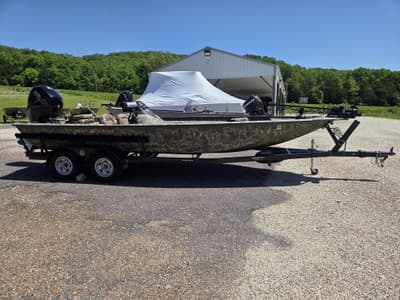 BOATZON | War Eagle 2170 Blackhawk 2021