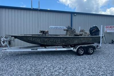 BOATZON | War Eagle 2170 Blackhawk 2026