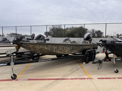 BOATZON | War Eagle 861 Predator 2023