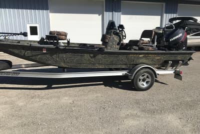 BOATZON | War Eagle 961 Blackhawk 2015