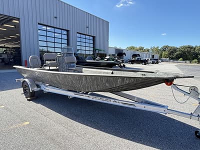 BOATZON | War Eagle 961 Blackhawk 2027