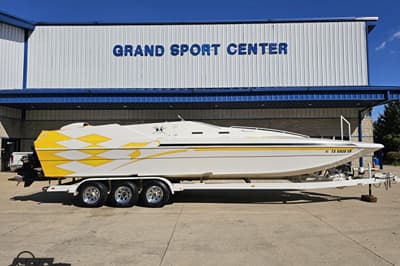 BOATZON | Warlock 31 SXT Cat 2003