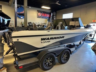 BOATZON | Warrior Boats V208 2025