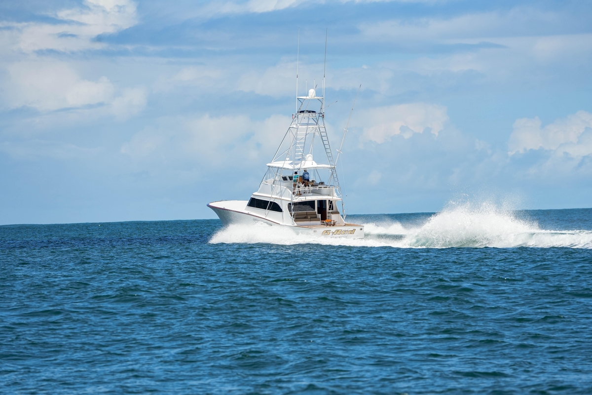 2005 Weaver Sportfish - Sold Boat