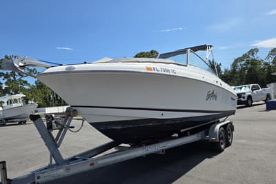 BOATZON | Wellcraft 210 Sportsman 2012