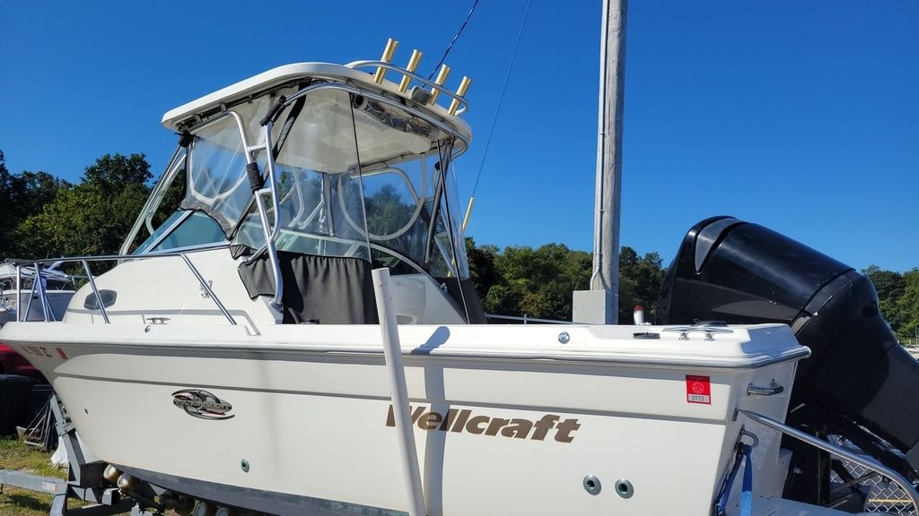 2000 Wellcraft 22 Tournament Walkaround - Sold Boat