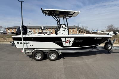 BOATZON | Wellcraft 221 Bay 2019