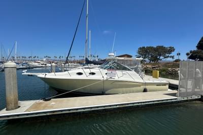 BOATZON | Wellcraft 330 Coastal 2003