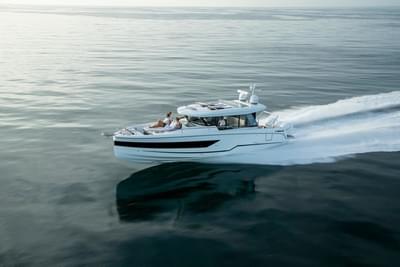BOATZON | Wellcraft 38 Explorer 2026