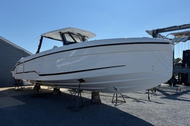2026 Wellcraft 38 TTop - Sold Boat