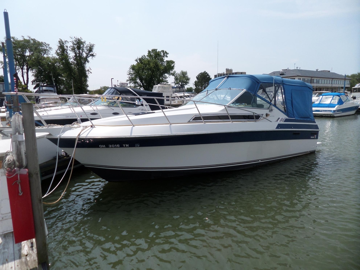 1986 Wellcraft Monte Carlo 2800 - Sold Boat