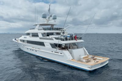 BOATZON | Westport Superyacht 2010