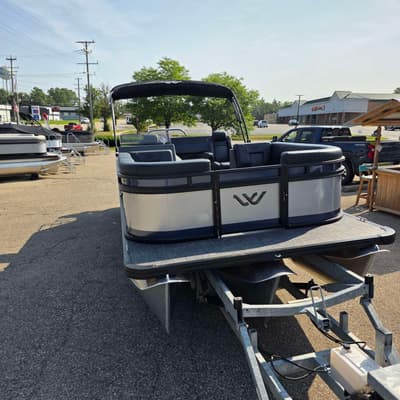 BOATZON | Whisper Pontoons Splash Pad 2027