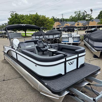 BOATZON | Whisper Pontoons Splash Pad 2027