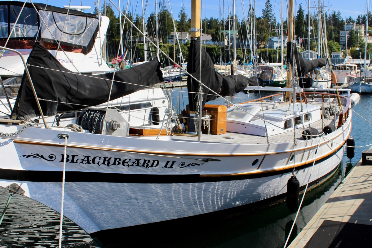 1975 William Garden Porpoise - Sold Boat