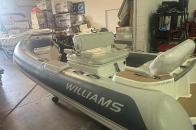 BOATZON | Williams Jet Tenders Dieseljet 445 2023
