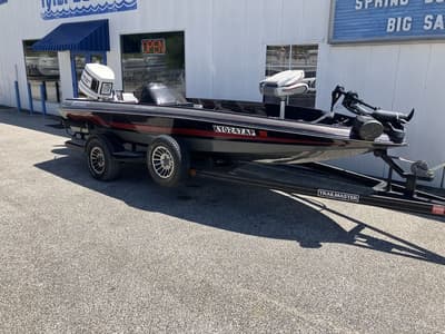BOATZON | Winner 1790 Tournament Bass 1988