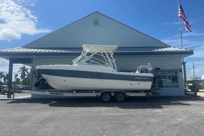 BOATZON | World Cat 230 DC 2019