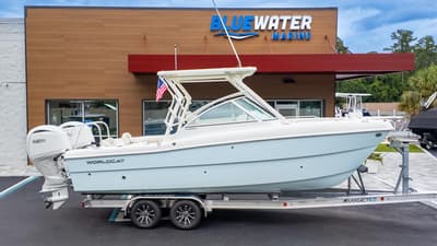 BOATZON | World Cat 230 DC 2026